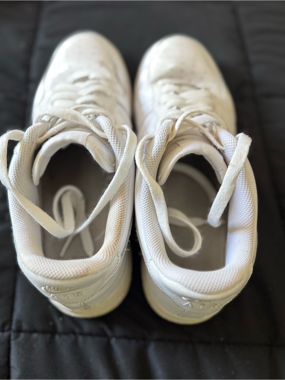 NIKE AIR-FORCE ONE White Leather Athletic Sneakers size 11, great condition - Picture 2 of 4